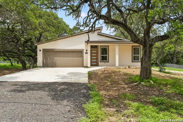 6471 Hollyhock Rd, San Antonio, TX 78240