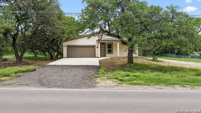 6471 Hollyhock Rd, San Antonio, TX 78240 - #2