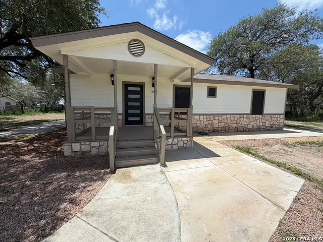 505 Nottingham Dr, Poteet, TX 78065 - #2
