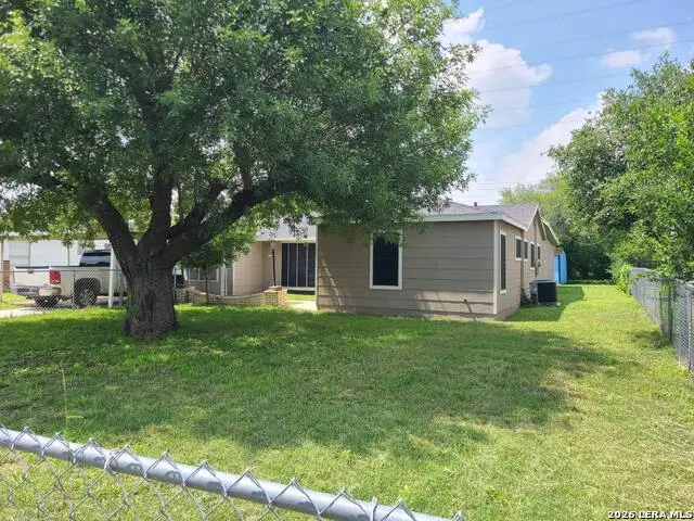 235 Stimmel St, San Antonio, TX 78227 - #2