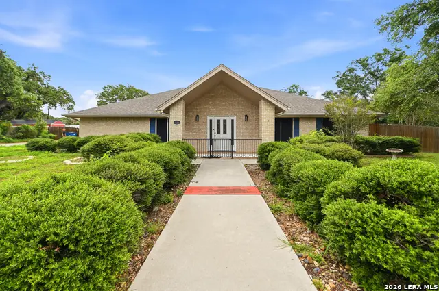 1320 Continental Dr, Pleasanton, TX 78064 - #1