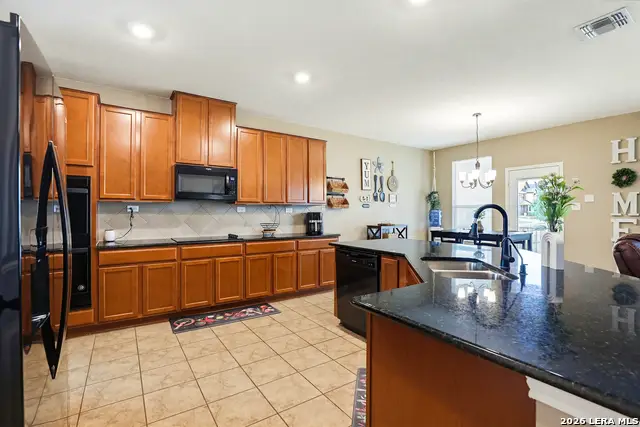 302 Shadow Ter, Universal City, TX 78148 - #3