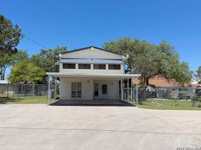 1303 Canyon Edge, Canyon Lake, TX 78133 - #2
