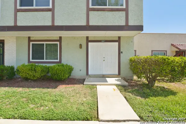 6607 Crown Rdg, San Antonio, TX 78239