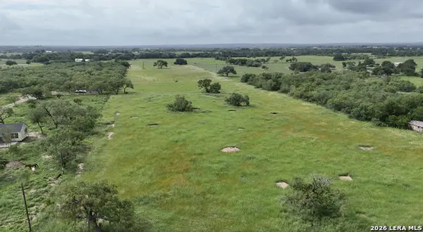 16168 E Gable, St Hedwig, TX 78152