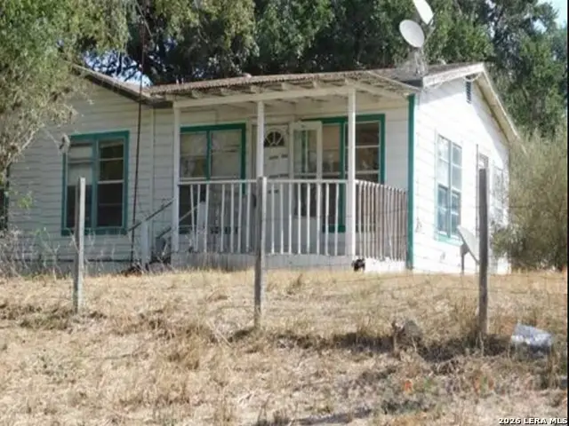 210 Colwell Street, Pleasanton, TX 78064 - #1
