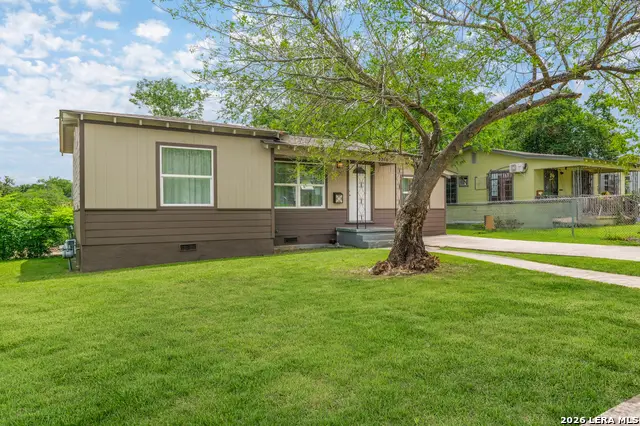 2310 Burnet St, San Antonio, TX 78202 - #3