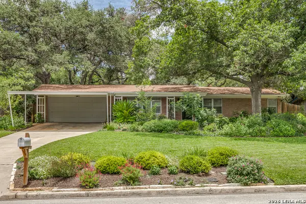 2811 Chisholm Trl, San Antonio, TX 78217