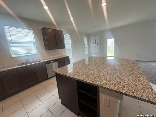 440 Sunrise Park, Seguin, TX 78155 - #2
