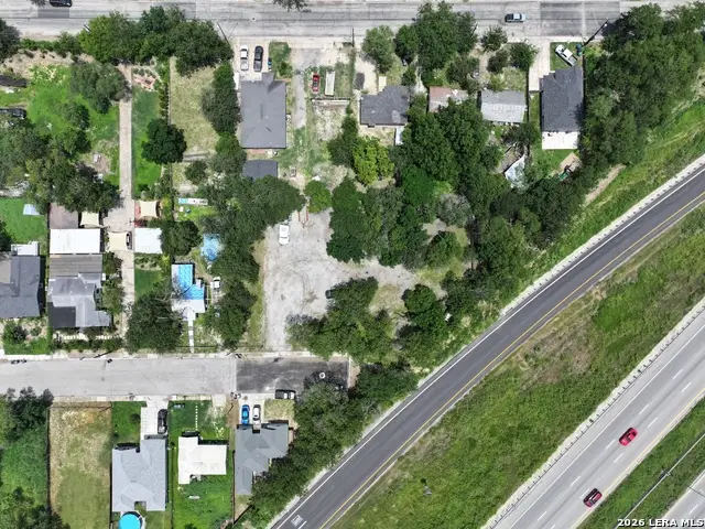 355 Ferris Ave, San Antonio, TX 78220 - #2