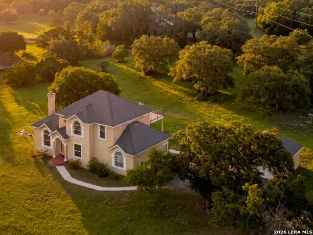321 Lantana Rdg, Spring Branch, TX 78070 - #1
