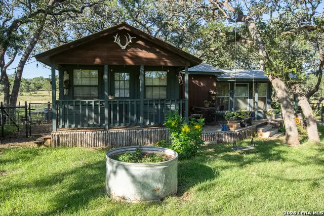 228 Post Oak Ln, Utopia, TX 78884 - #3