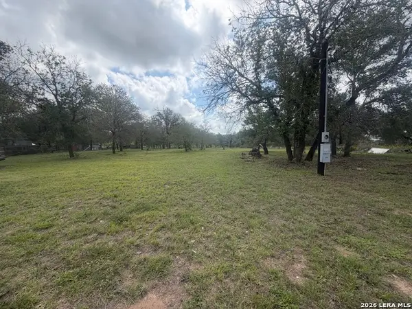 25594 Sunset Rd, San Antonio, TX 78264
