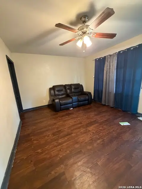 538 Como St, San Antonio, TX 78220 - #3