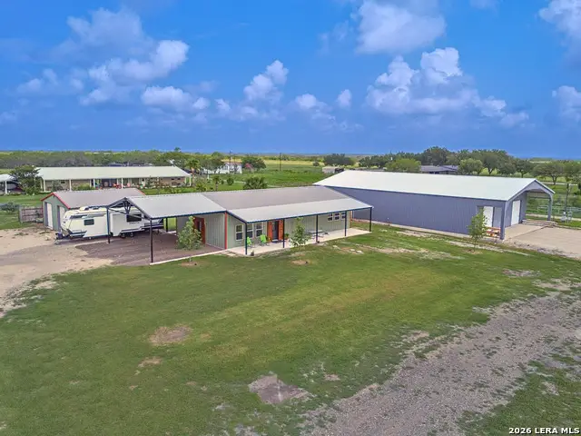 118 Pr 6190, Hobson, TX 78117 - #1