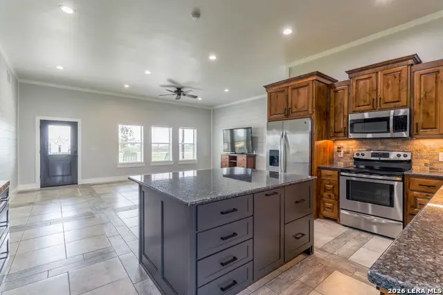 118 Pr 6190, Hobson, TX 78117 - #3