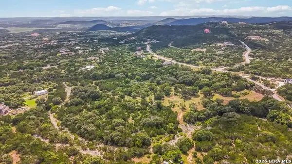 186 Private Road 1712, Mico, TX 78056