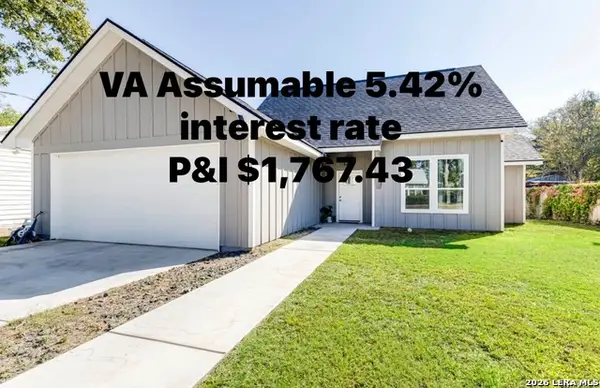 1209 Avenue K, Hondo, TX 78861