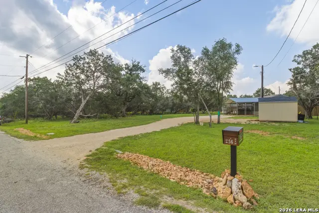 256 Nakomis Dr, Bandera, TX 78003 - #1