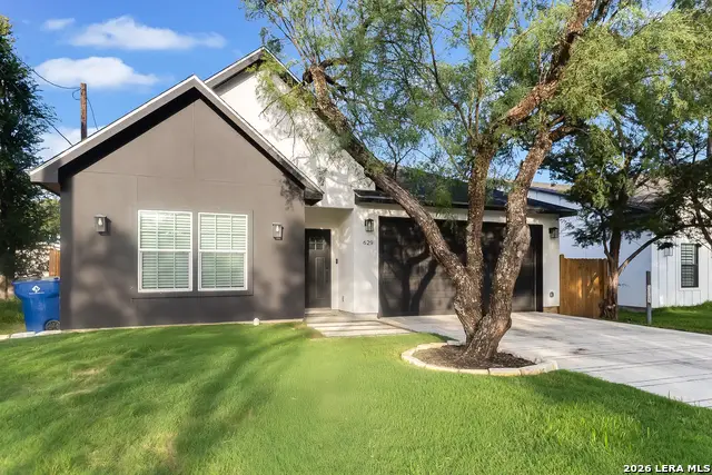 629 Aspen Ln, Cottonwood Shores, TX 78657 - #1