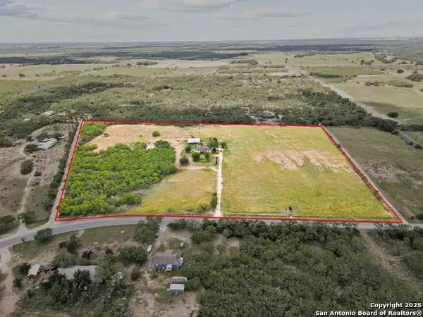 425 Old Pleasanton Rd, San Antonio, TX 78264