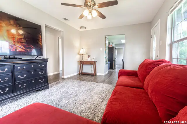 622 Pinewood Ln, San Antonio, TX 78216 - #2