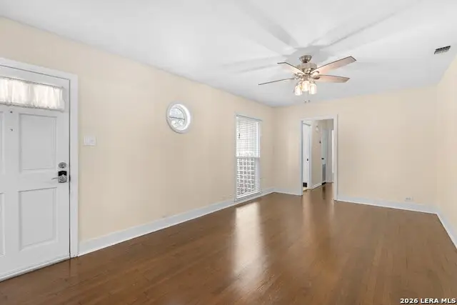 108 Chevy Chase Dr, San Antonio, TX 78209 - #3