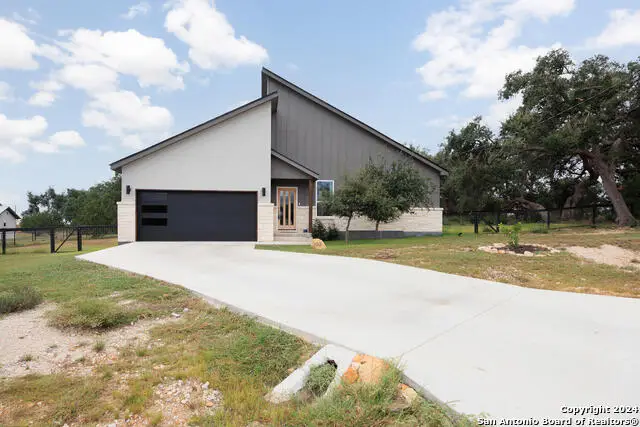 103 Hans Bell, Blanco, TX 78606 - #1