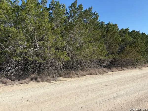 159 Mesquite Cir, Bandera, TX 78003