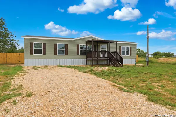 11859 Jarratt Rd, Atascosa, TX 78002
