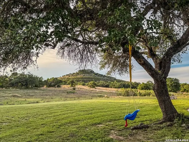 3513 N Us Highway 281, Blanco, TX 78606 - #3