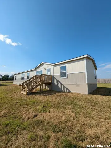 4214 Woodrow Center Rd, Kingsbury, TX 78638 - #2