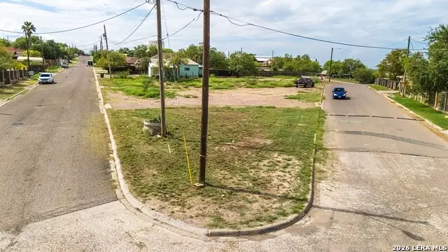 889 Callejon Nevisca, Eagle Pass, TX 78852 - #2