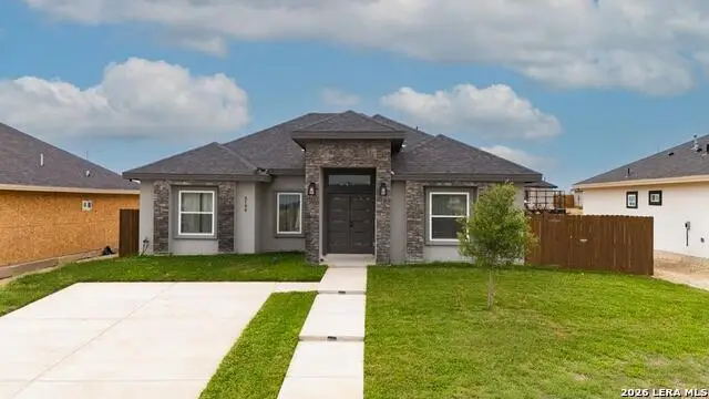 3190 Ethel Dr, Eagle Pass, TX 78852 - #1