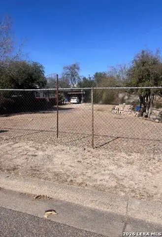 743 Williams St, Eagle Pass, TX 78852 - #2