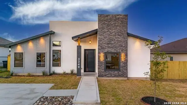 3249 Ethel Dr, Eagle Pass, TX 78852 - #1