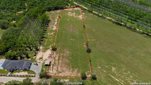 229 Dean Cary Lane, Eagle Pass, TX 78852