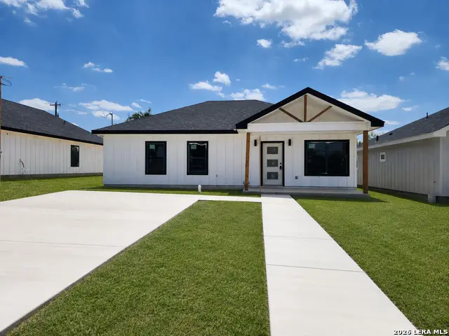 2778 Rodriguez St., Eagle Pass, TX 78852 - #1