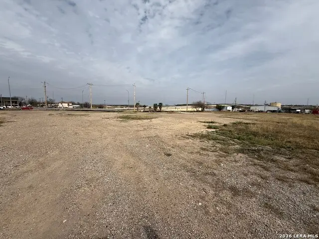 2961 N Veterans, Eagle Pass, TX 78852 - #3
