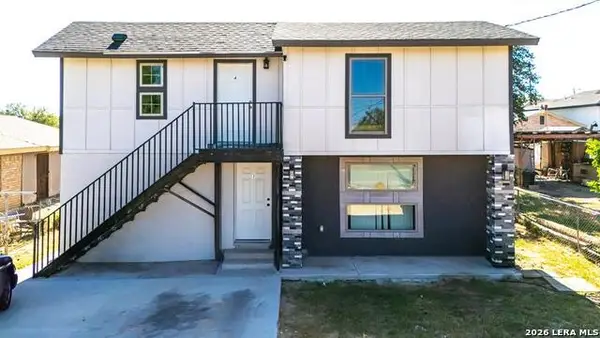 826 Calle Frente, Eagle Pass, TX 78852