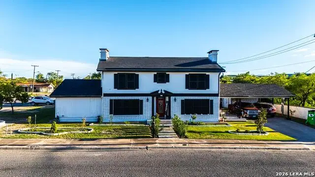 2199 Hillcrest Blvd, Eagle Pass, TX 78852 - #1