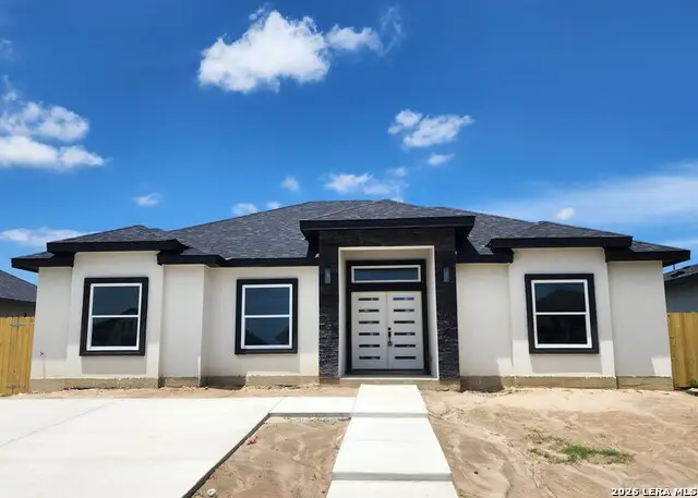 3186 Ethel Dr., Eagle Pass, TX 78852 - #3