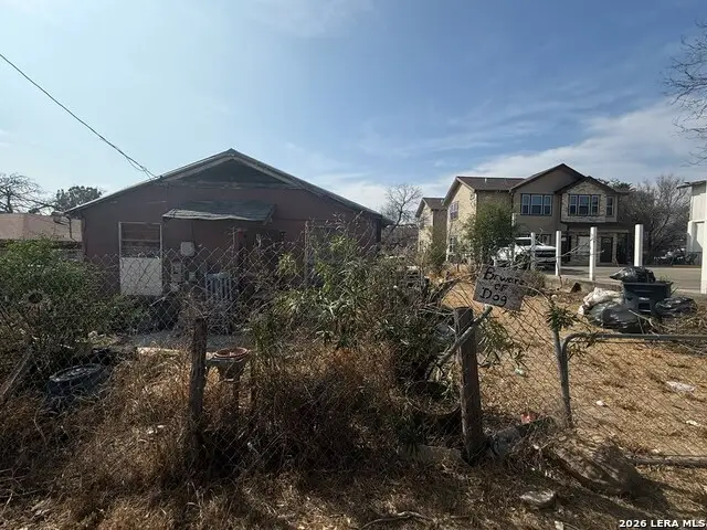 229 Comal, Eagle Pass, TX 78852 - #3