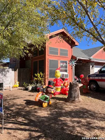 2203 Montana St, Eagle Pass, TX 78852 - #2