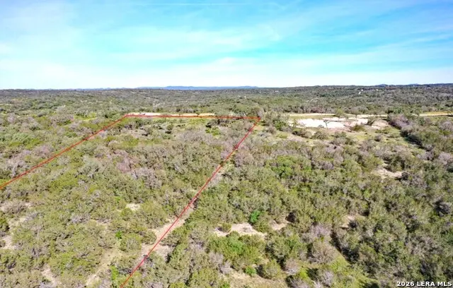 194 Crescent Rdg, Hondo, TX 78861 - #2