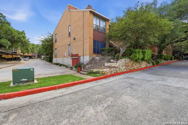 8633 Datapoint Dr #258, San Antonio, TX 78229