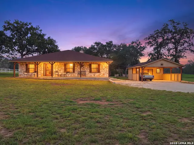 105 Whispering Oaks Dr, Adkins, TX 78101 - #2