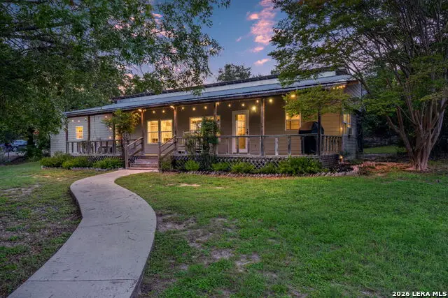 195 Lillian Dr, Kerrville, TX 78028 - #1