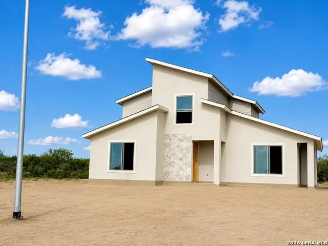 2222 Rio Sabinas Dr., Eagle Pass, TX 78852 - #3