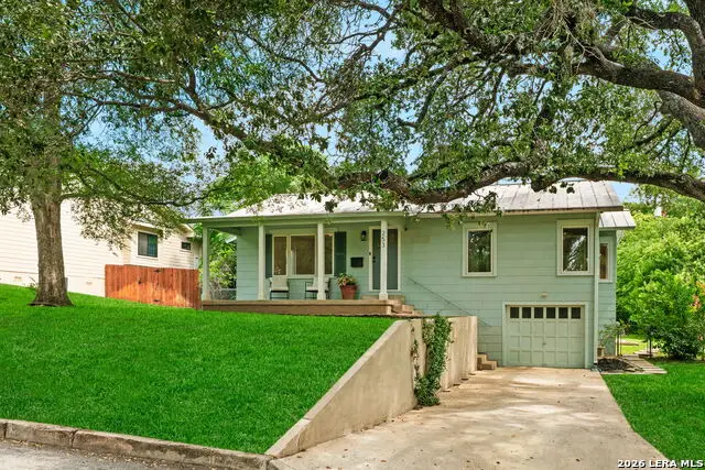 253 E Edgewood Pl, Alamo Heights, TX 78209 - #2